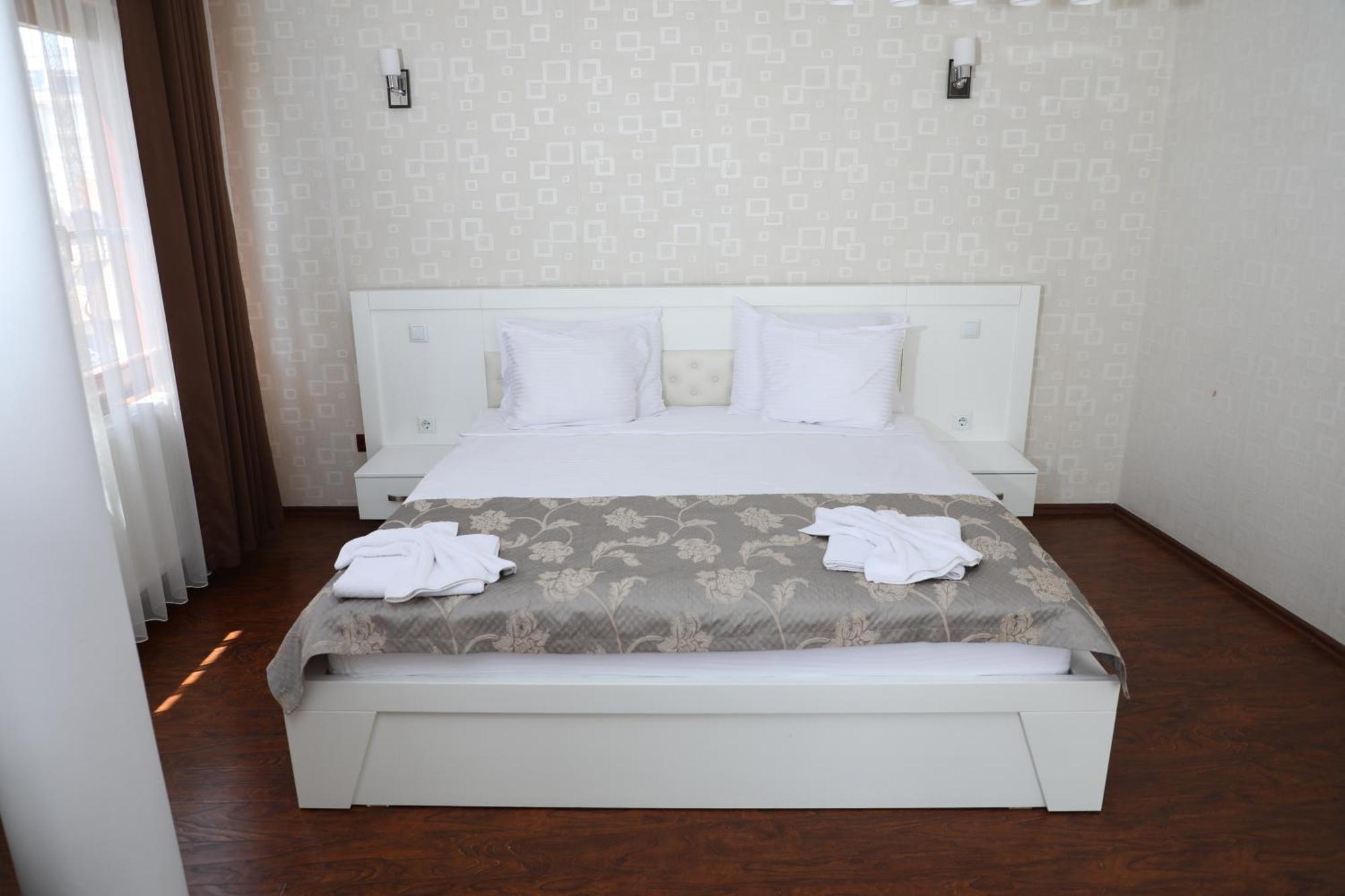 Bruti Hotel Prizren Exterior photo